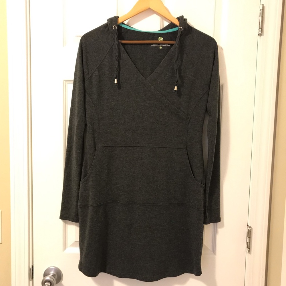 Dakini sweater dress